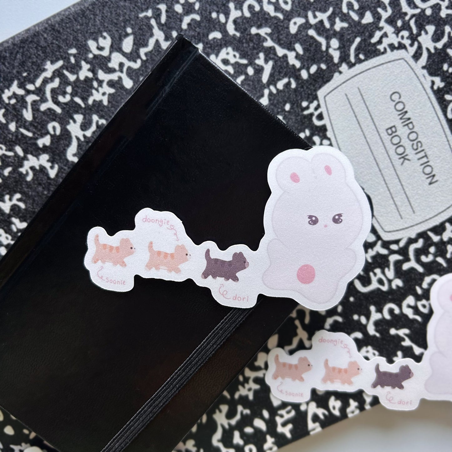 Skzoo SoonieDoongieDori Glitter Sticker